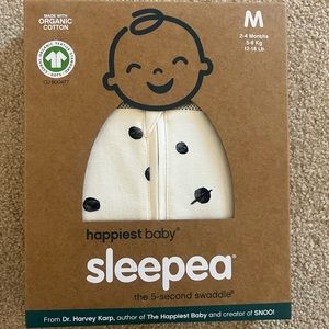NWT Sleepea swaddles